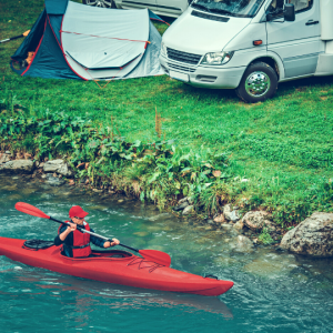 RVs for carrying kayaks 
